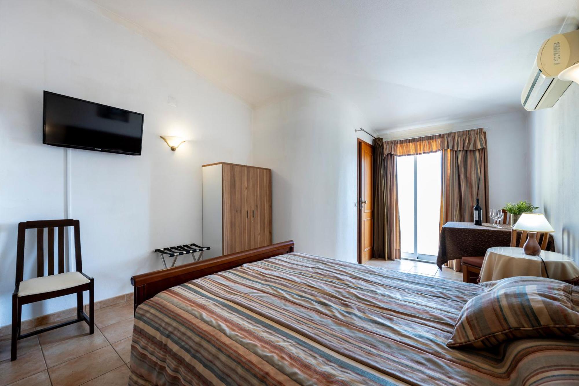 Apartamentos Mira Rio Лагос Екстериор снимка