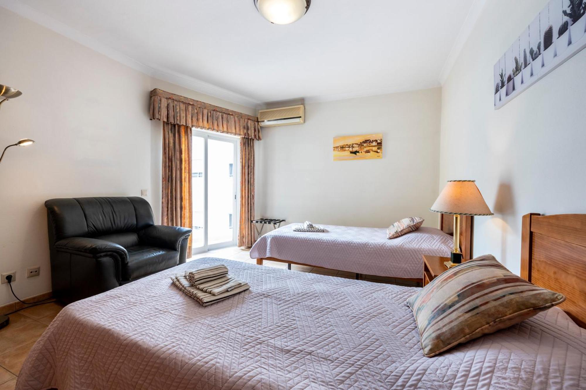 Apartamentos Mira Rio Лагос Екстериор снимка